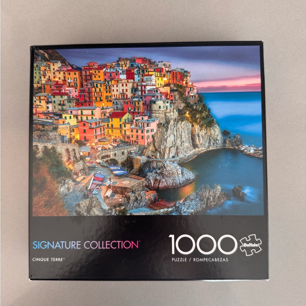 Buffalo Signature collection
Cinque Terre
Italy 1000 Piece
Jigsaw Puzzle